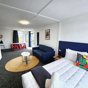 Urban Lounge Sleepery **** Rotorua